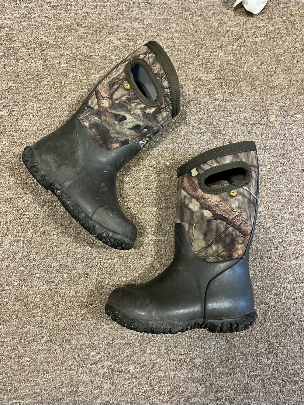Bogs 10 Kids Camo Pull-On Snow Boots - Black/Camo Real Tree